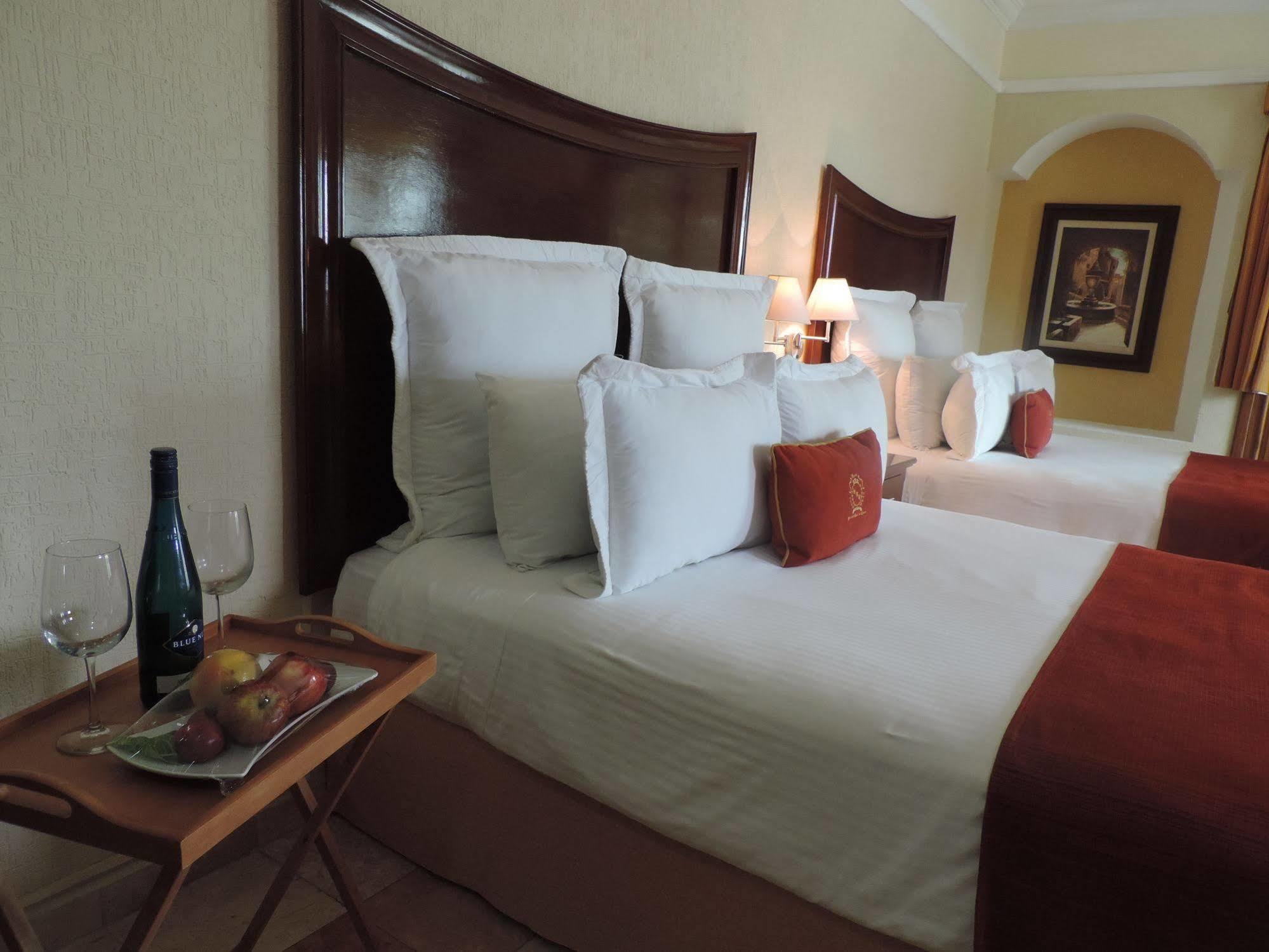 Hacienda Real Del Caribe Hotel Playa del Carmen Eksteriør billede
